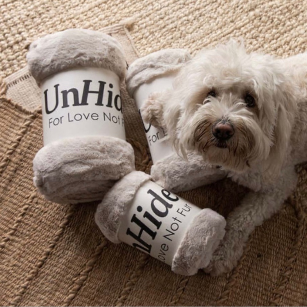 NEW UnHide L’il Marshmallow Plush Blanket in Rose